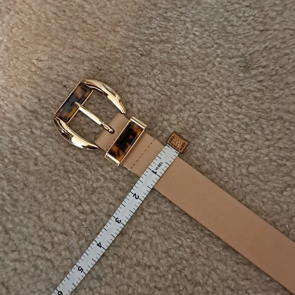 Studio F Women’s Belt Size XS/S Tan Gold Buckle Leopard Faux Leather Adjustable